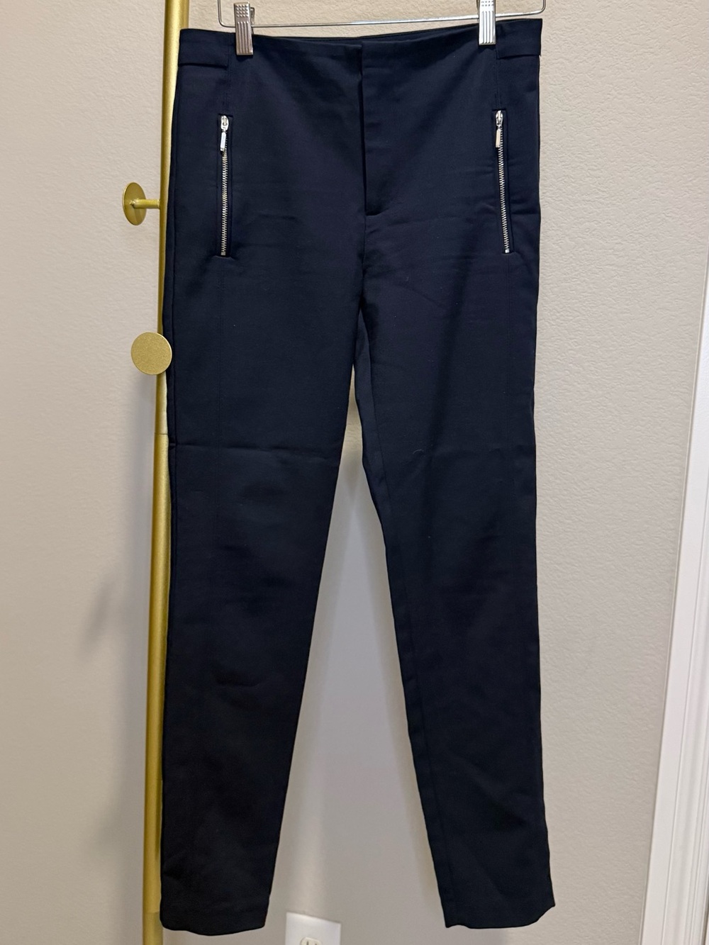 Zara basic dress pants.  Size S.